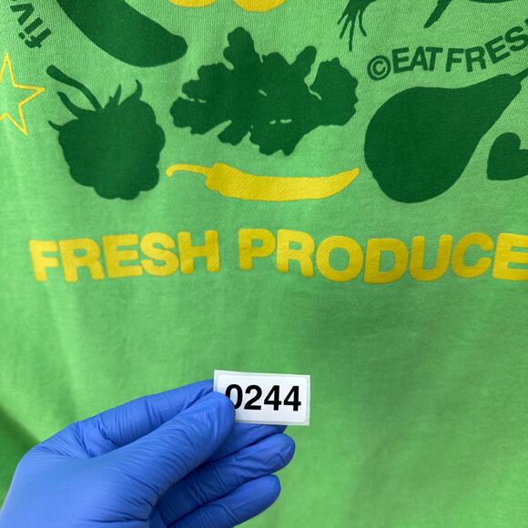 URBAN OUTFITTERS Women's XL Oversize Green Hoodie FRESH PRODUCE - Picture 8 of 8